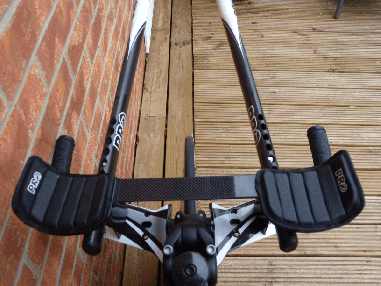 Pro Missile Evo bar showing cross brace